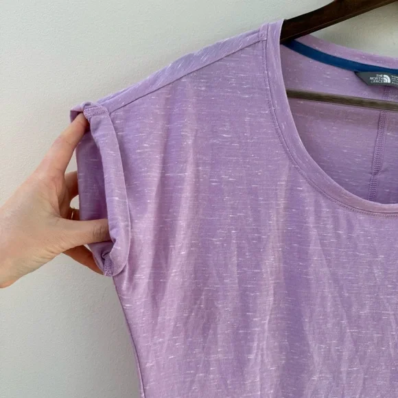 The North Face Active Tee - Picture 6 of 6